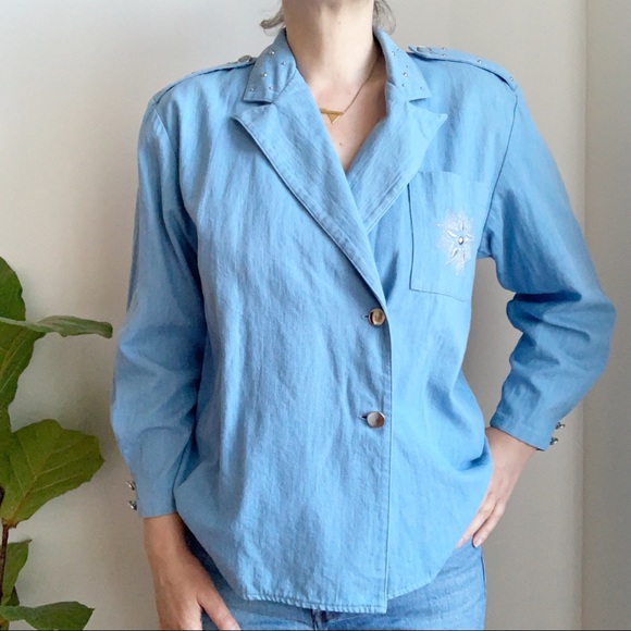 silver blazer with jeans